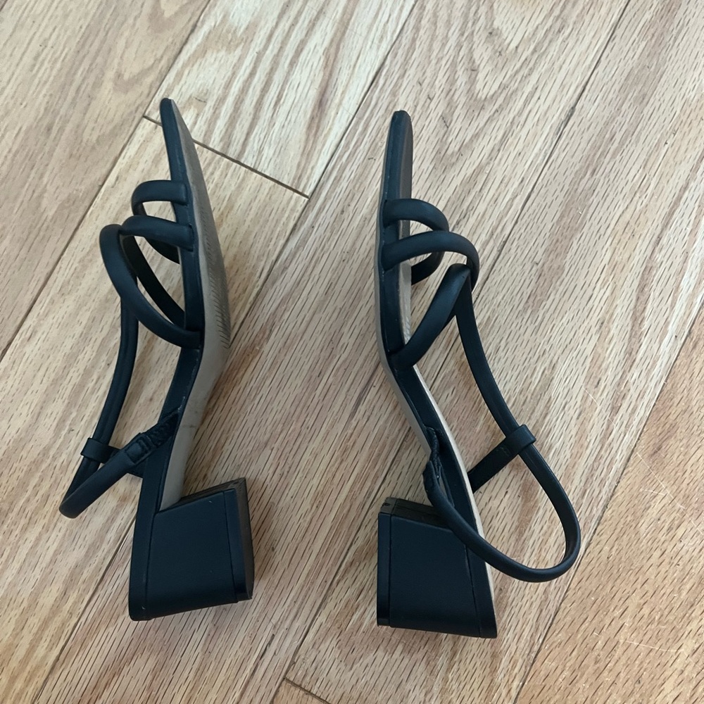 H&M black block heel strappy sandal